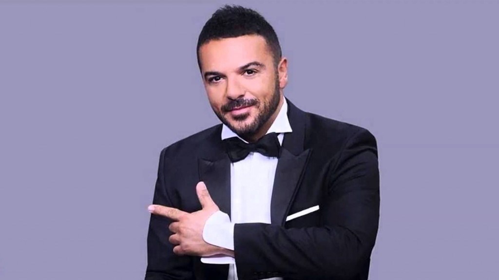 Εφιαλτική ληστεία στο σπίτι του Τριαντάφυλλου – Οι κακοποιοί μπούκαραν με τσεκούρια και μπαλτάδες – ΒΙΝΤΕΟ