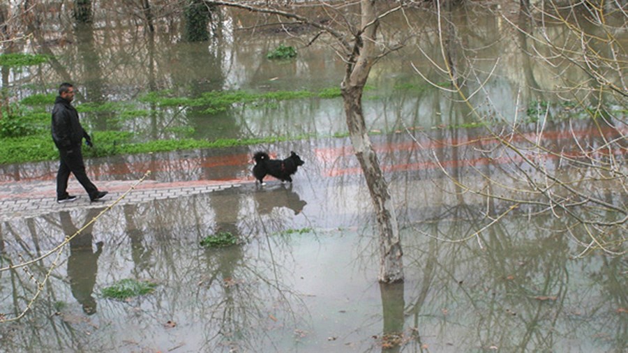 Ανεβαίνει η στάθμη του Πηνειού – Σε επιφυλακή οι αρχές