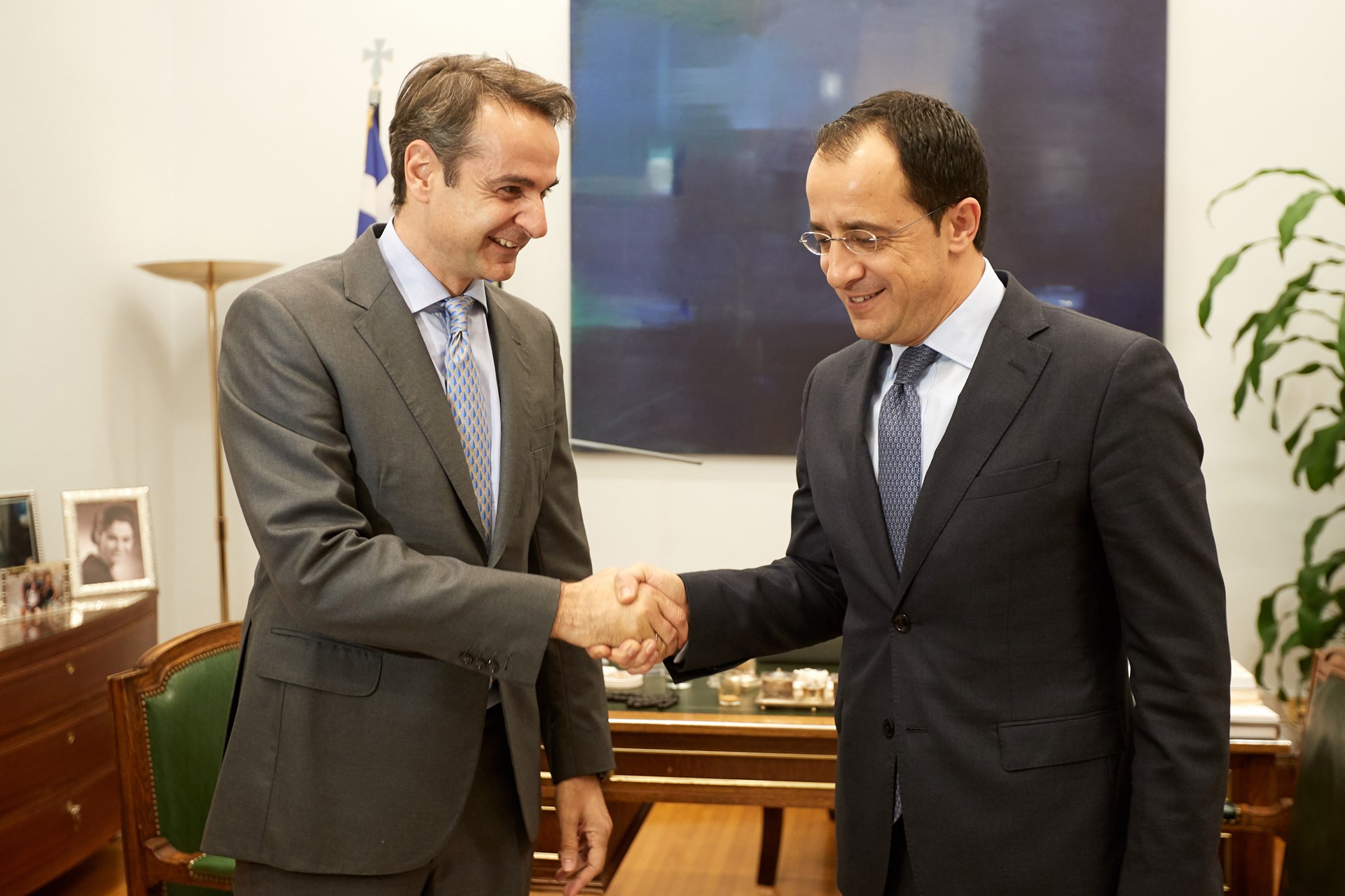 Μητσοτάκης: «Ανεπίτρεπτο να εμπλέκουμε το μείζον εθνικό ζήτημα της Κύπρου στην εσωτερική πολιτική αντιπαράθεση»