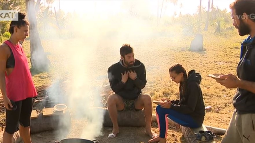 Βγήκαν τα μαχαίρια στους Μαχητές – Άγρια κόντρα για το φαγητό – ΒΙΝΤΕΟ