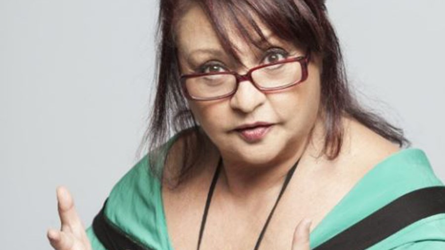 Η Παπακωνσταντίνου γίνεται Αττάρτη στις «Μάγισσες της Σμύρνης»