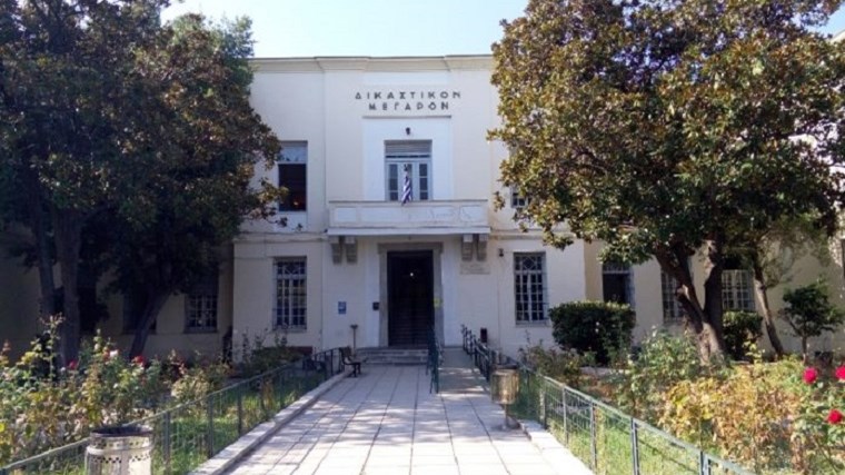 30χρονη ζήτησε να της αφαιρεθεί η επιμέλεια των παιδιών της – “Δεν μπορώ να ζήσω όλα τα παιδιά μου”