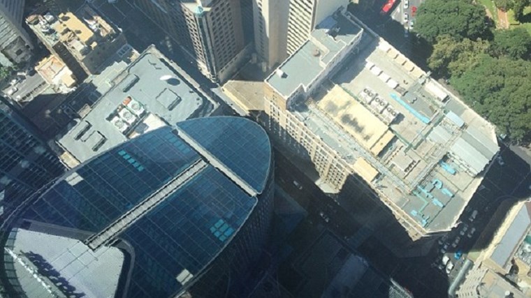 Αυστραλία: Έβγαλε το σκοινί ασφαλείας και αυτοκτόνησε πηδώντας από ύψος 268 μέτρων – ΒΙΝΤΕΟ