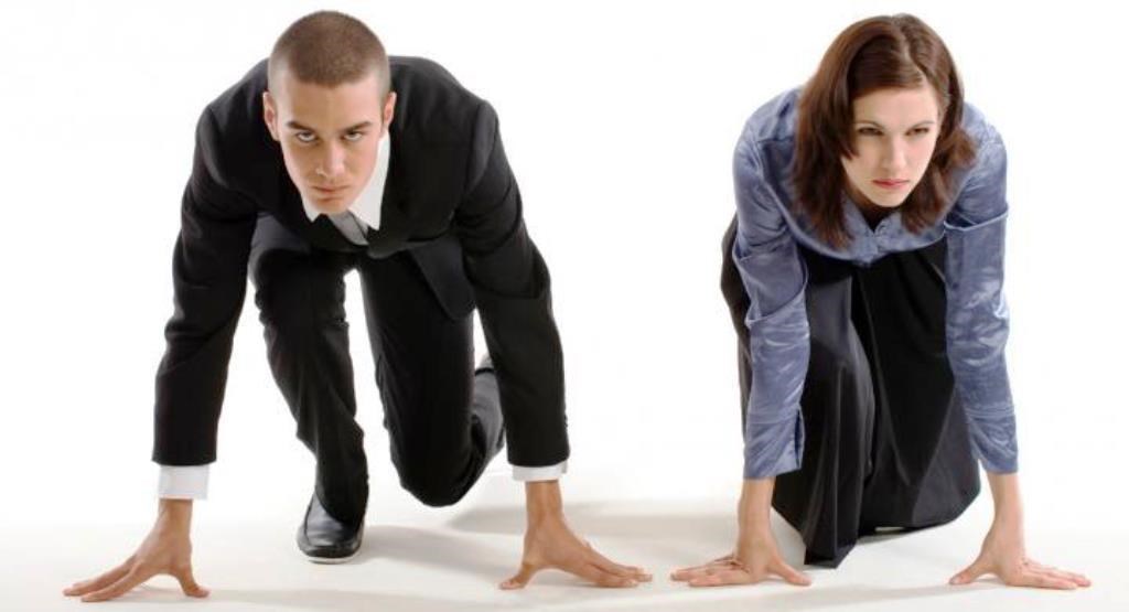 Αυτές είναι οι διαφορές στη ζωή ανδρών και γυναικών στην Ευρώπη – Τι δείχνουν τα στοιχεία της Eurostat για την Ελλάδα