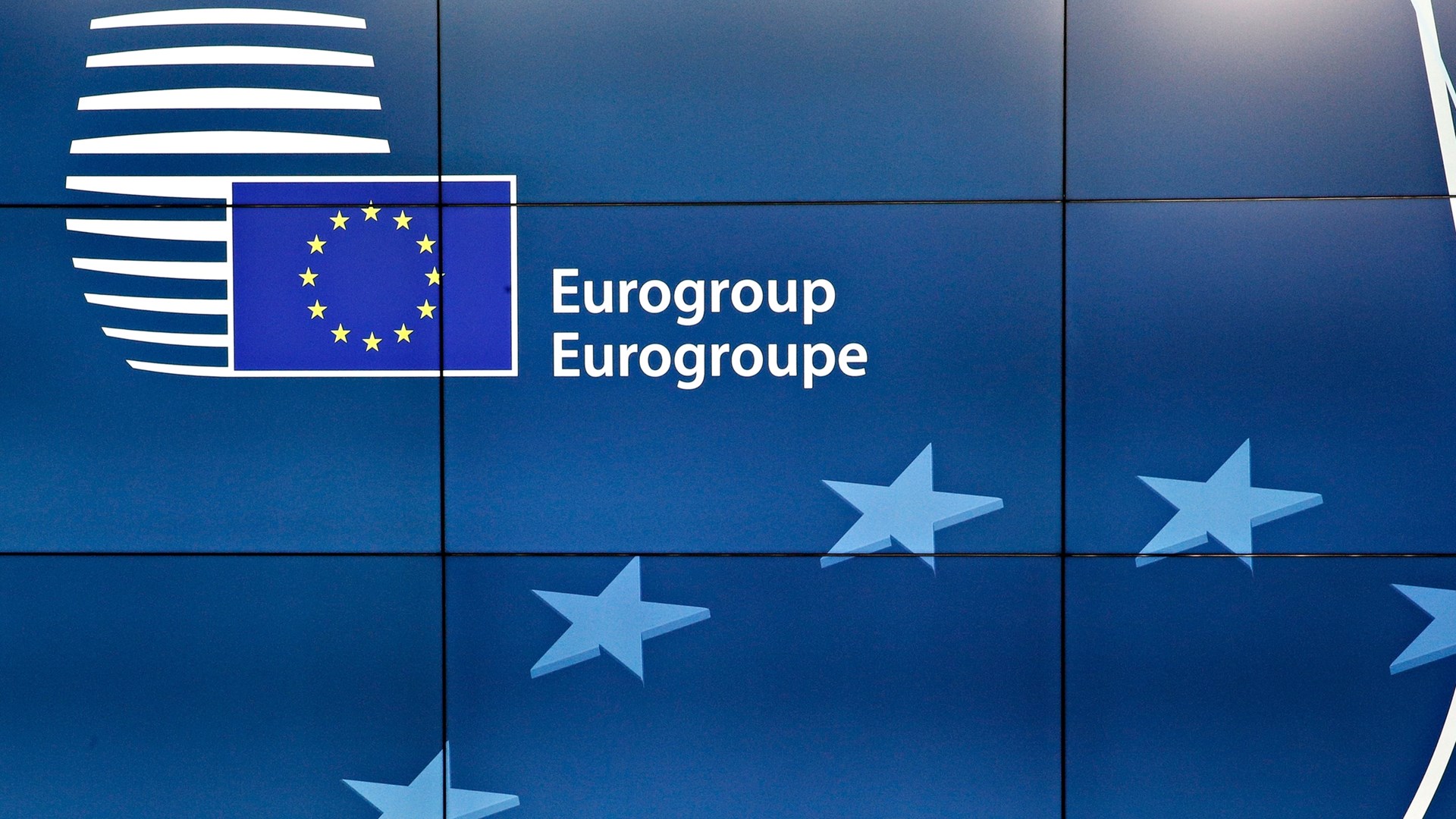 Κοινοτικός αξιωματούχος: Εκτός ατζέντας του Eurogroup το ελληνικό χρέος