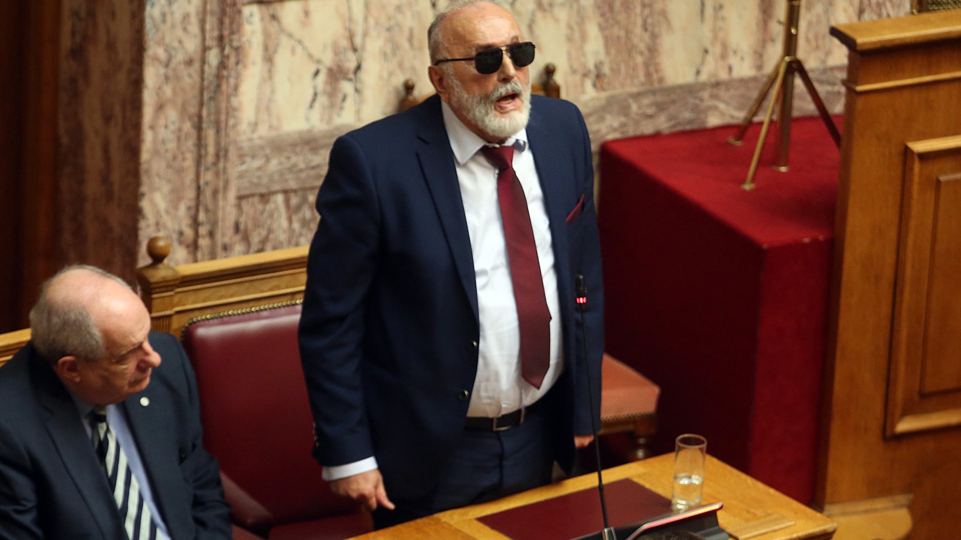 Κουρουμπλής: Το πρόσωπό μου είναι κρυστάλλινο – Αν δεν πείτε συγγνώμη είστε συκοφάντες – BINTEO