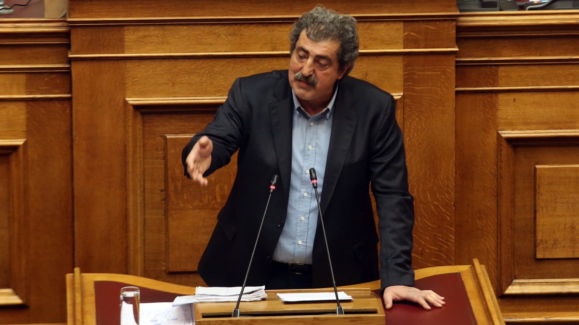 Με… μαντινάδα απάντησε ο Πολάκης στην πρόταση της ΝΔ για προανακριτική
