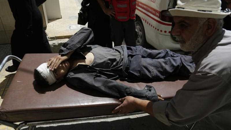 Τραγωδία δίχως τέλος στη Συρία – Πάνω από 900 άμαχοι νεκροί στη Γούτα