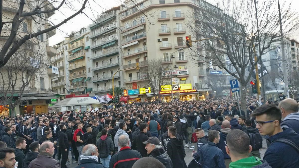Σε εξέλιξη το συλλαλητήριο των οπαδών του ΠΑΟΚ