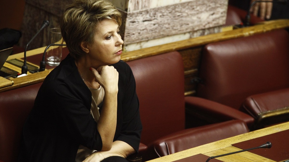 Η απάντηση της Γεροβασίλη στον Μητσοτάκη μέσω twitter για τη συμμετοχή συμβασιούχων σε διαγωνισμούς του ΑΣΕΠ