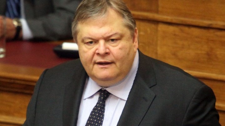 Νέα επιστολή Βενιζέλου στην προκαταρκτική για τη Novartis