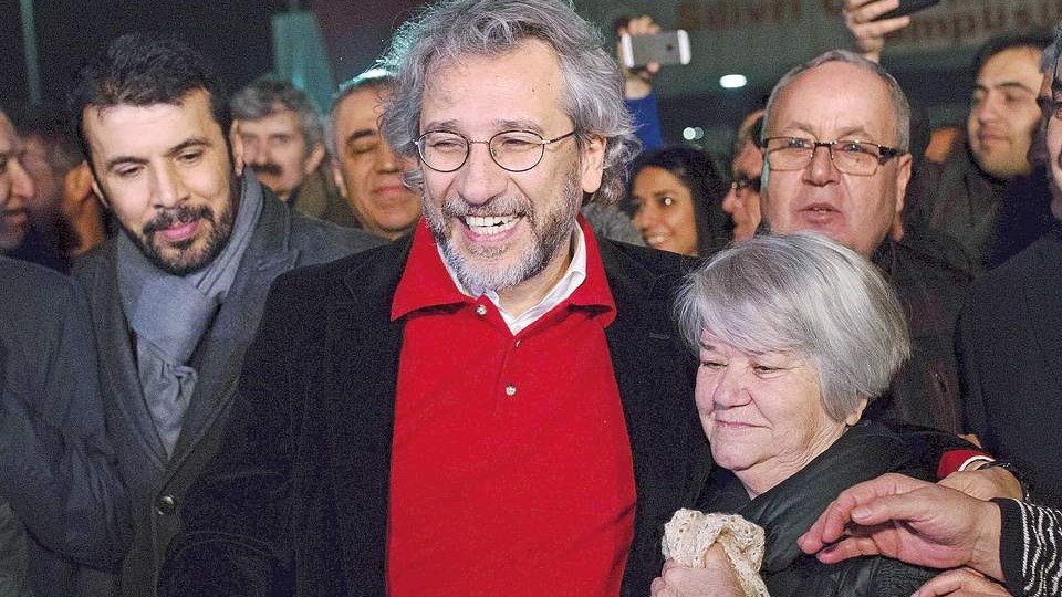 Για κατασκοπεία κατηγορείται δημοσιογράφος στην Τουρκία – 20 χρόνια φυλάκισης ζητά το Ανώτατο Δικαστήριο