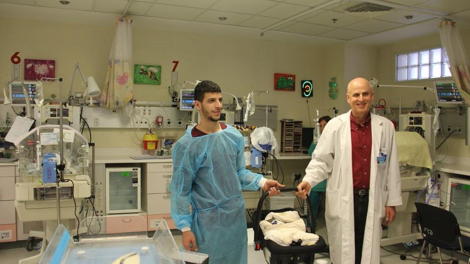 Μια στο εκατομμύριο: Νύφη και…πεθερά γέννησαν την ίδια μέρα