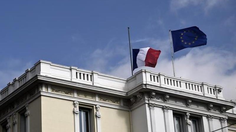 Διευκρινίσεις από τη Γαλλική Πρεσβεία για το email που προκάλεσε αναστάτωση