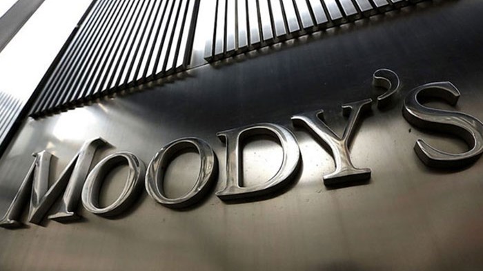 Νέο “χτύπημα” από τη Moody’s στην Τουρκία: Υποβάθμισε 14 τράπεζες