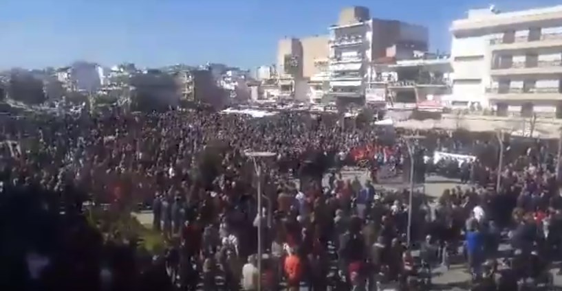 ΦΩΤΟ και ΒΙΝΤΕΟ από το μεγάλο συλλαλητήριο για τους δύο Έλληνες στρατιωτικούς