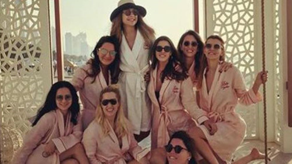 Αυτές είναι οι 8 φίλες που χάθηκαν στην αεροπορική τραγωδία στο Ιράν – Επέστρεφαν από μπάτσελορ – ΦΩΤΟ