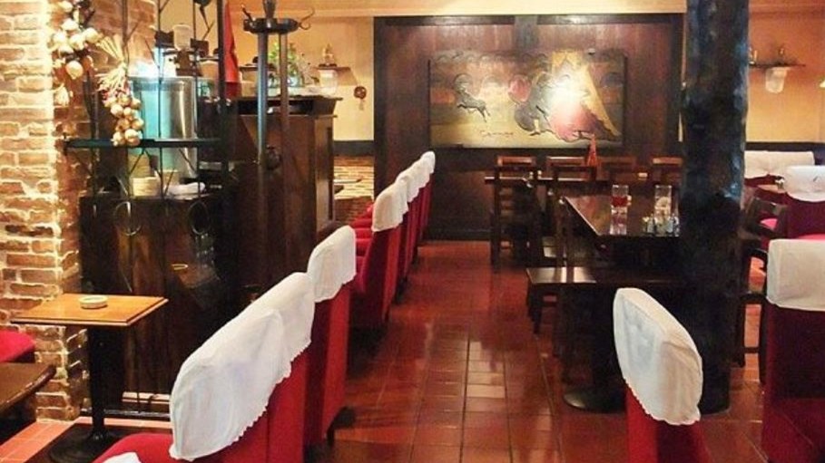 Σε αυτό το εστιατόριο πληρώνεις το λογαριασμό… πλένοντας πιάτα – ΦΩΤΟ