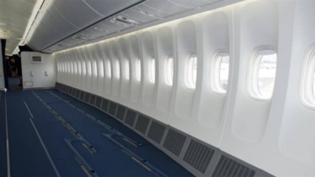 Αεροπορική εταιρεία ζητά να αφαιρεθούν τα καθίσματα από τα αεροπλάνα της για να ταξιδεύουν οι επιβάτες όρθιοι