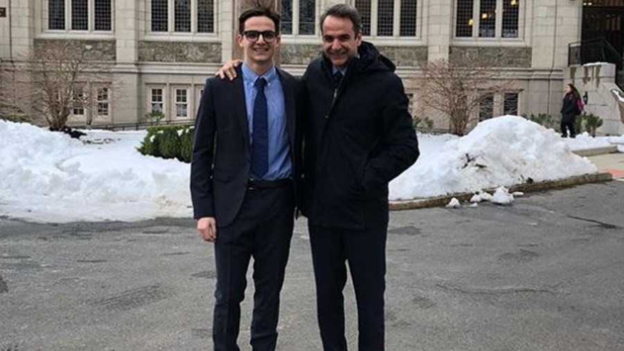 Η ΦΩΤΟ του Μητσοτάκη με τον γιο του στη Βοστώνη