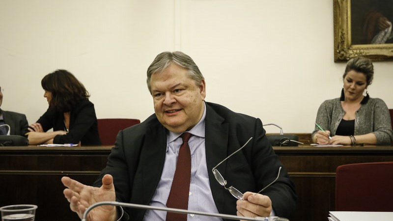 Βενιζέλος: Να ψάξετε σε βάθος την υπόθεση Novartis – Όχι να μπει στο αρχείο και να μείνει η λάσπη