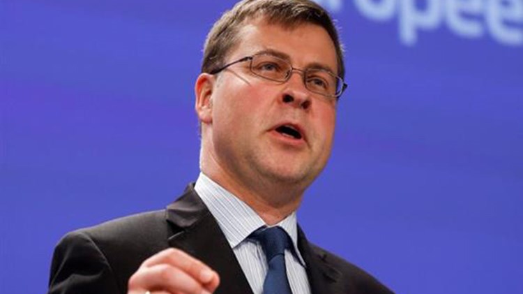 Ντομπρόβσκις : Το πλάνο της Κομισιόν για μείωση των “κόκκινων δανείων”