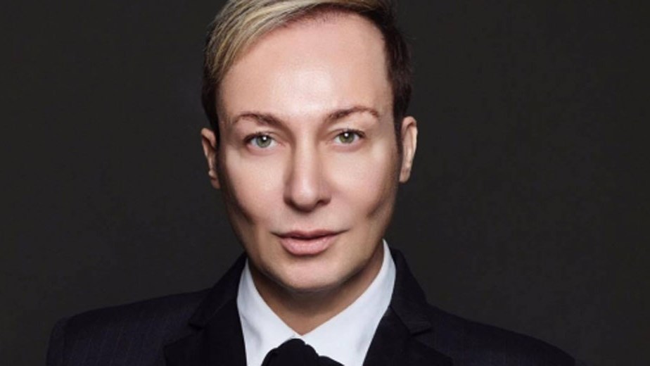 Ο Κωστέτσος ετοιμάζει επίδειξη μόδας μπροστά από το Ηρώδειο – Τι λέει ο ίδιος – ΒΙΝΤΕΟ