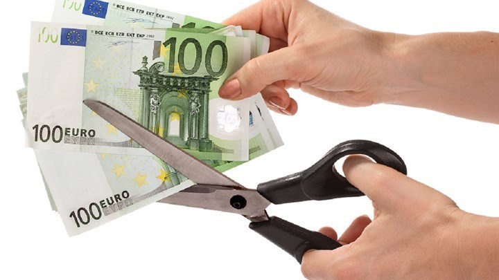 “Κούρεμα” έως 90% σε 400.000 καταναλωτικά και κάρτες