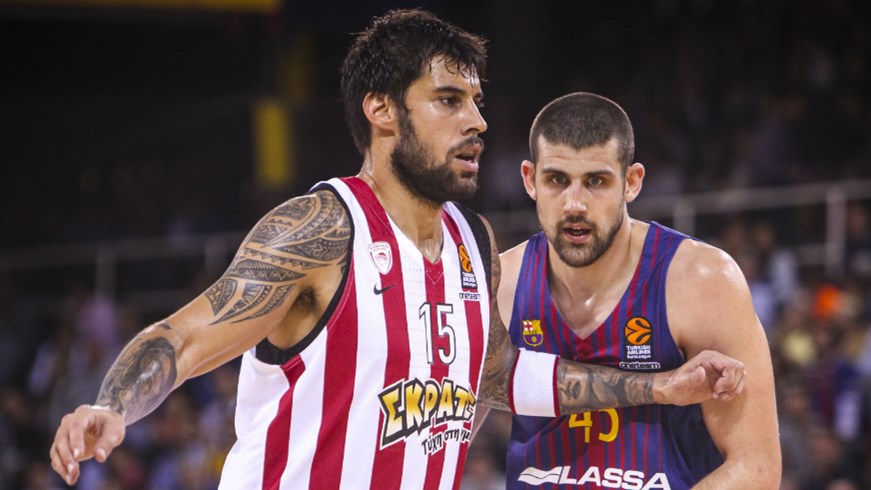 Ολυμπιακός – Μπαρτσελόνα 17-22 (10′)