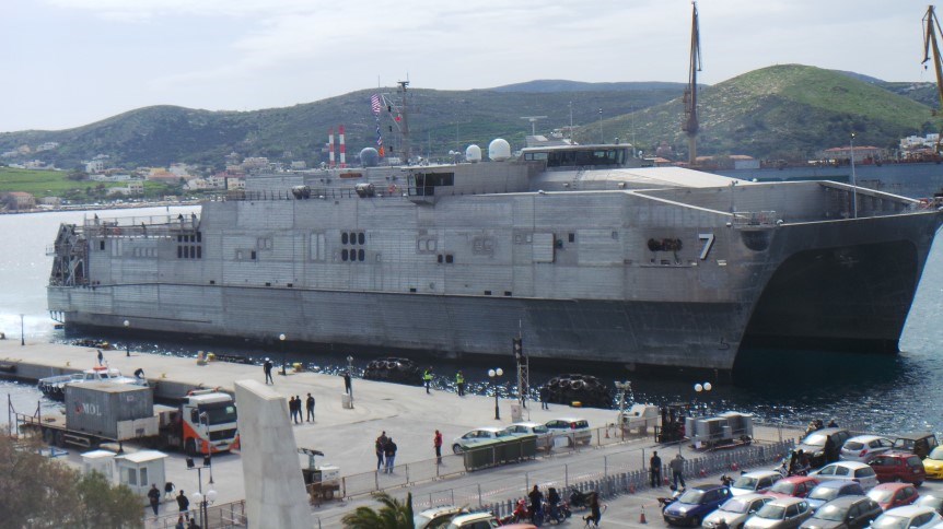 Στη Σύρο το επιβλητικό Carson City – Το υπερσύγχρονο ταχύπλοο του Αμερικανικού στόλου – ΦΩΤΟ