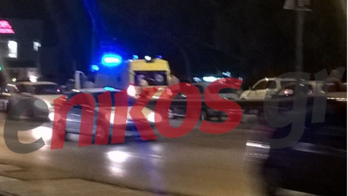 BINTEO αναγνώστη από την καραμπόλα τεσσάρων αυτοκινήτων στην Κηφισίας στο ύψος του Υγεία