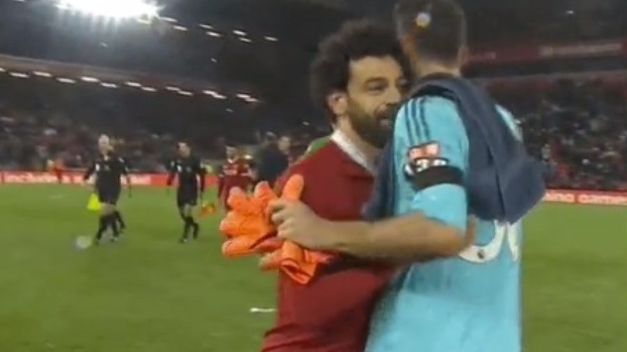 Γιατί ο Σαλάχ ζήτησε συγγνώμη από τον Ορέστη Καρνέζη – ΒΙΝΤΕΟ