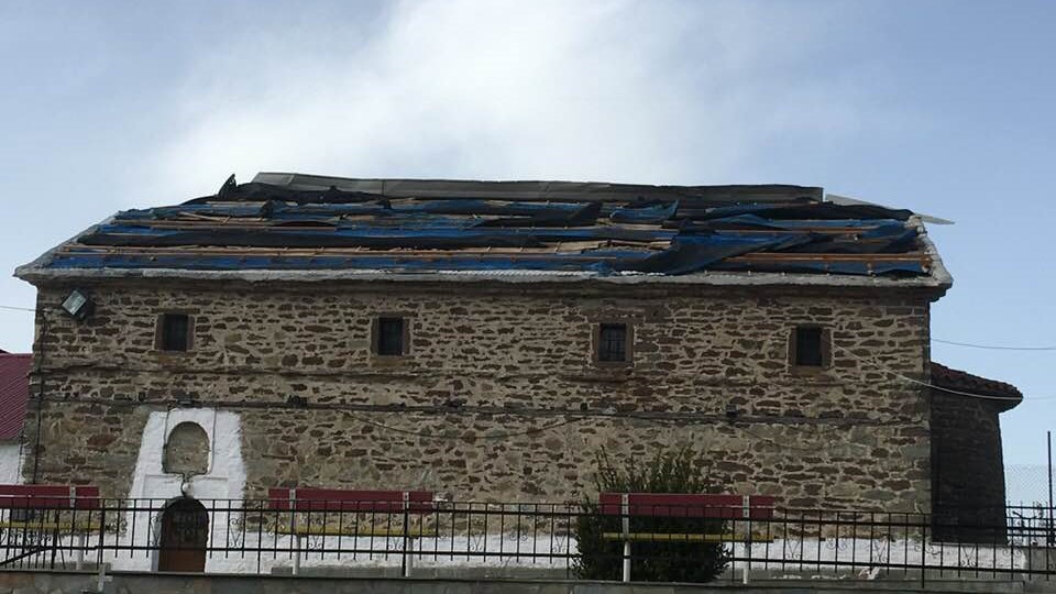 Ισχυρή ανεμοθύελλα “σάρωσε” το Δήμο Δεσκάτης στα Γρεβενά- ΒΙΝΤΕΟ