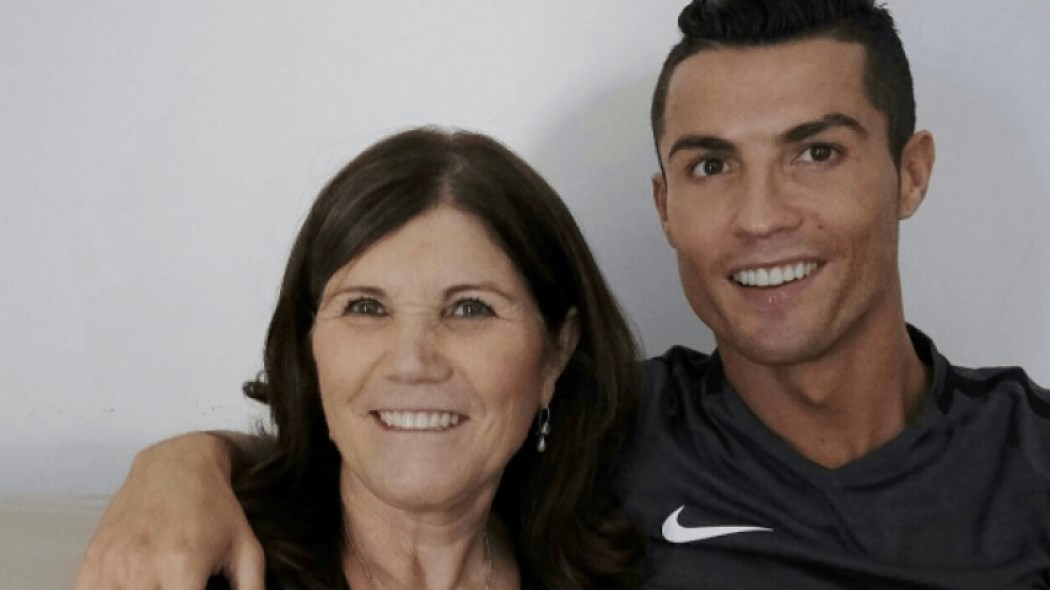 Ξέσπασε η μαμά του Κριστιάνο Ρονάλντο: «Ας πουν τώρα ότι έπρεπε να σταματήσει στα 33 του