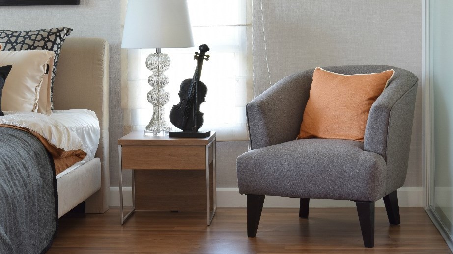 Το καλύτερο καθαριστικό για τους τοίχους βρίσκεται… στο ψυγείο σας