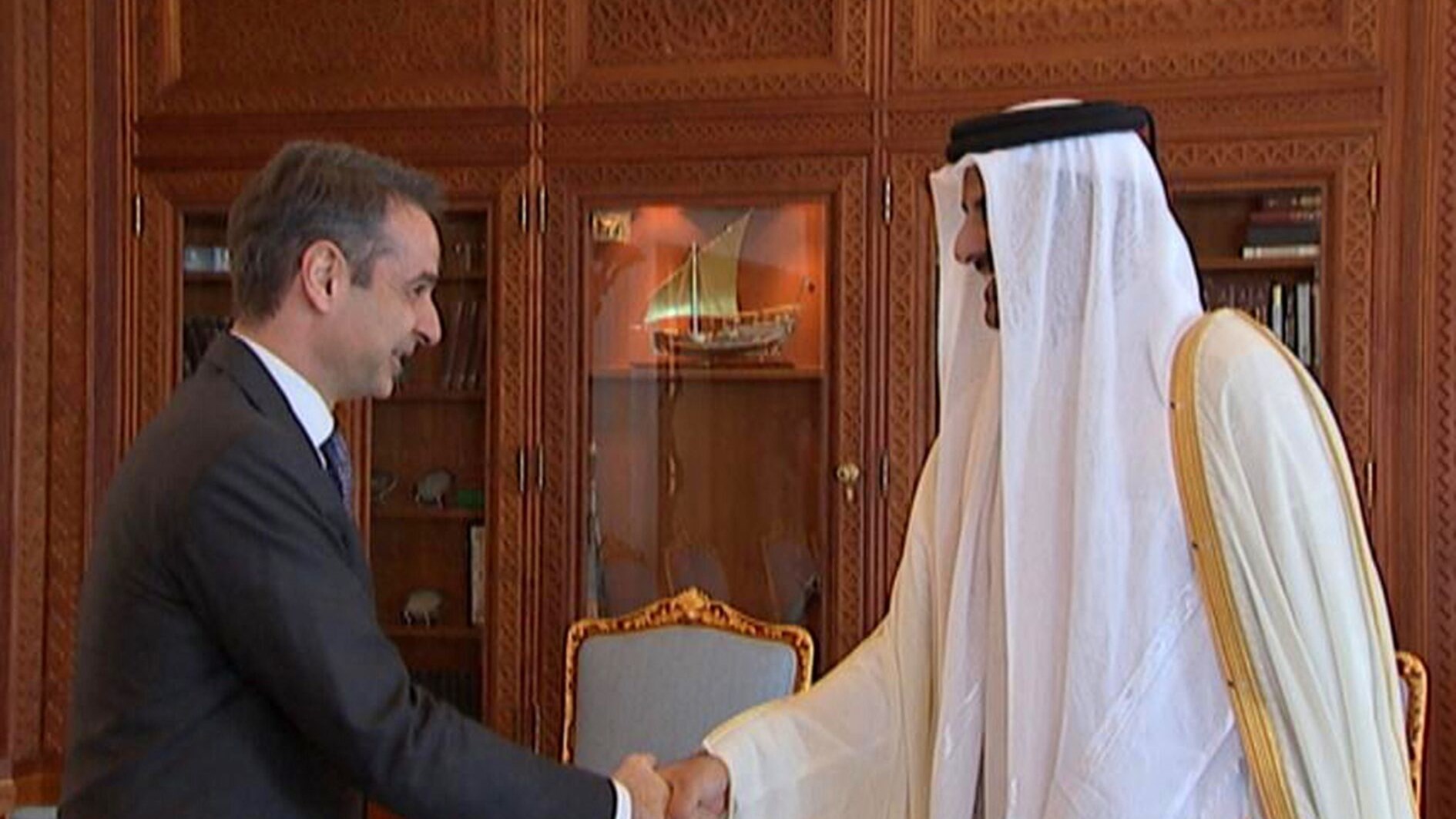 Μητσοτάκης: Ζήτησα την παρέμβαση του Εμίρη του Κατάρ για το θέμα των Ελλήνων στρατιωτικών