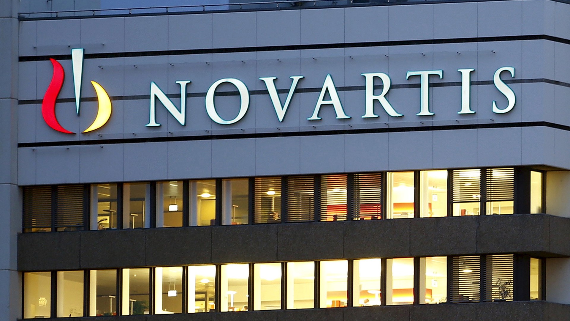 Με αποχώρηση από την προκαταρκτική για τη Novartis απειλεί η Δημοκρατική Συμπαράταξη