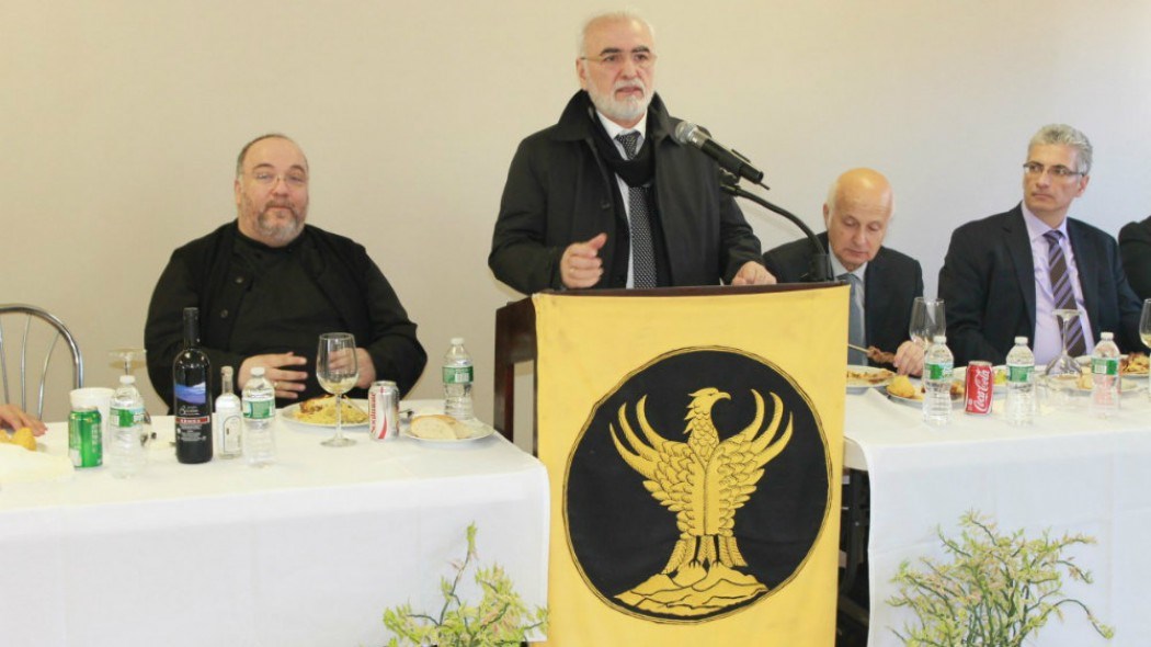 Παμποντιακή Ομοσπονδία ΗΠΑ – Καναδά: «Βρώμικος και ανελέητος πόλεμος εναντίον του Ιβάν Σαββίδη»