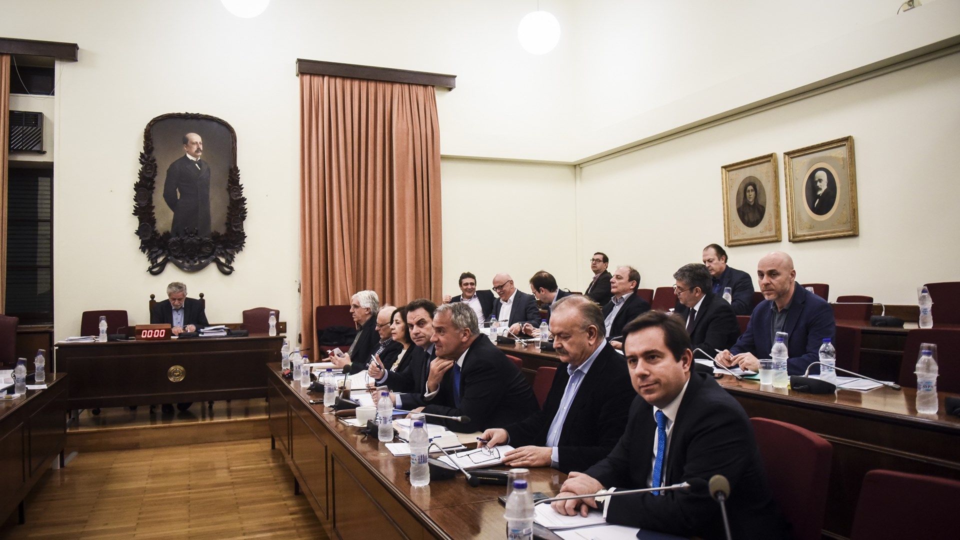 Αποχώρησε η αντιπολίτευση από την Προανακριτική για τη Novartis