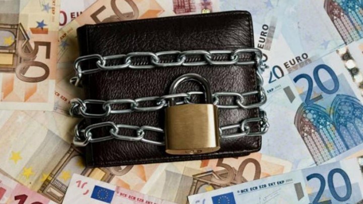 Αναγκαστικά μέτρα είσπραξης για περισσότερους από 1 εκατ. οφειλέτες