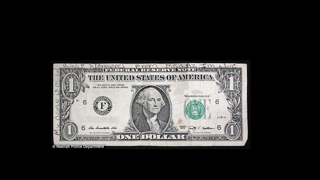 Θρίλερ με μήνυμα-μυστήριο πάνω σε δολάριο – “Με έχουν απαγάγει, είμαι ζωντανή” – Πρόκειται για την 11χρονη που εξαφανίστηκε πριν 19 χρόνια;