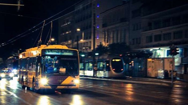 Σας ενδιαφέρει: Διακόπτονται από τις 10.00 το βράδυ τα δρομολόγια του Τραμ