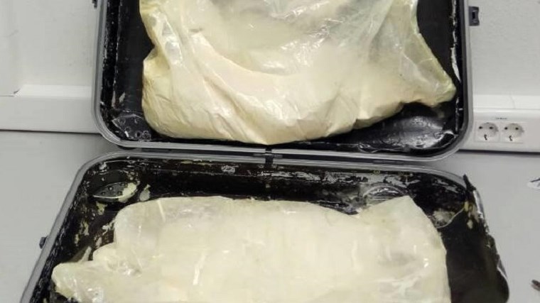 Βρετανός επιχείρησε να περάσει 11 κιλά ηρωίνης από το αεροδρόμιο “Ελ. Βενιζέλος” – ΦΩΤΟ