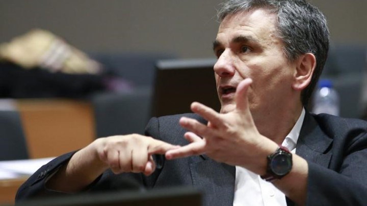 Τσακαλώτος: Υπάρχουν ομάδες που υπερφορολογούνται – Έχουμε προγραμματίσει 3,5 δισ. ευρώ μείωση φόρων