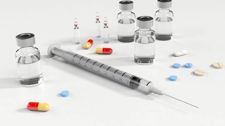 Στη Βουλή διαβίβασε η Εισαγγελία Διαφθοράς τη δικογραφία για την προμήθεια εμβολίων το 2009-10