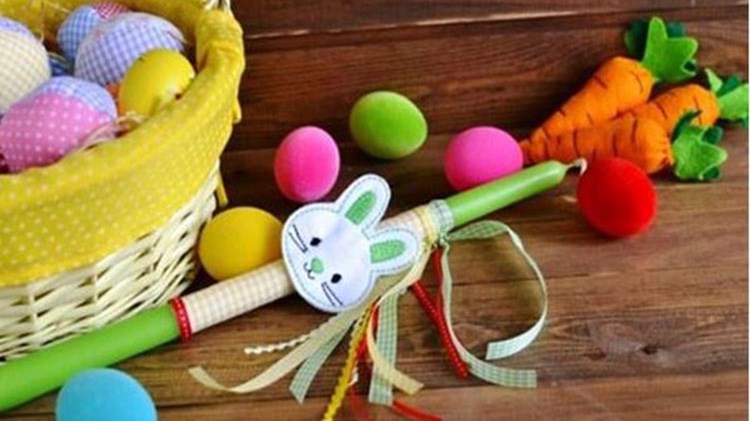 Πότε ξεκινά το εορταστικό ωράριο των καταστημάτων