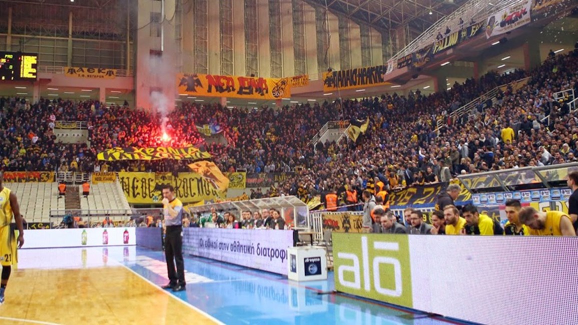 «Τρέλα» του κόσμου της ΑΕΚ για τον αγώνα της χρονιάς