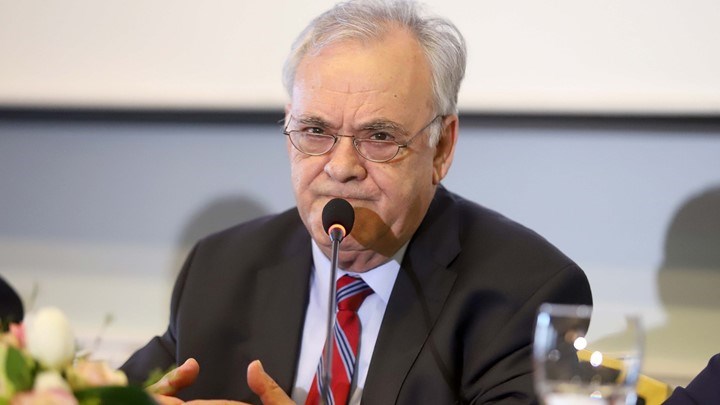 Δραγασάκης: 3 δισ. ευρώ για στοχευμένες φοροελαφρύνσεις θα δεσμευτούν στο νέο Μεσοπρόθεσμο