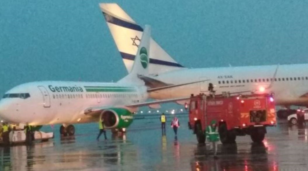 Σύγκρουση δύο αεροσκαφών στο αεροδρόμιο του Τελ Αβίβ – ΒΙΝΤΕΟ