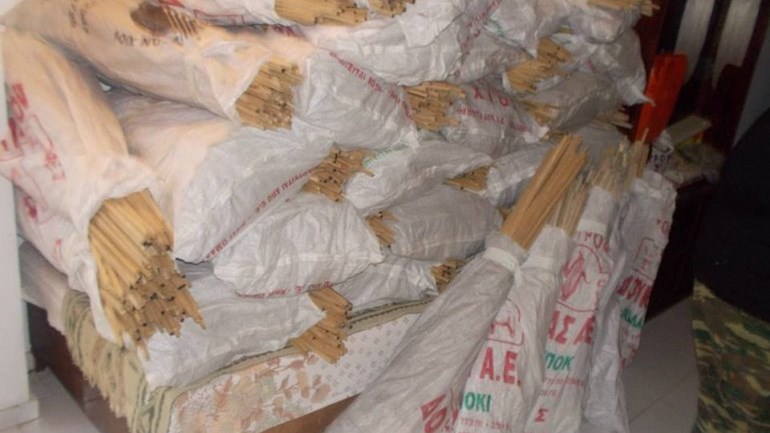 Χίος: Αστυνομικοί βρήκαν 59 ρουκέτες σε εγκαταλελειμμένο κτίριο